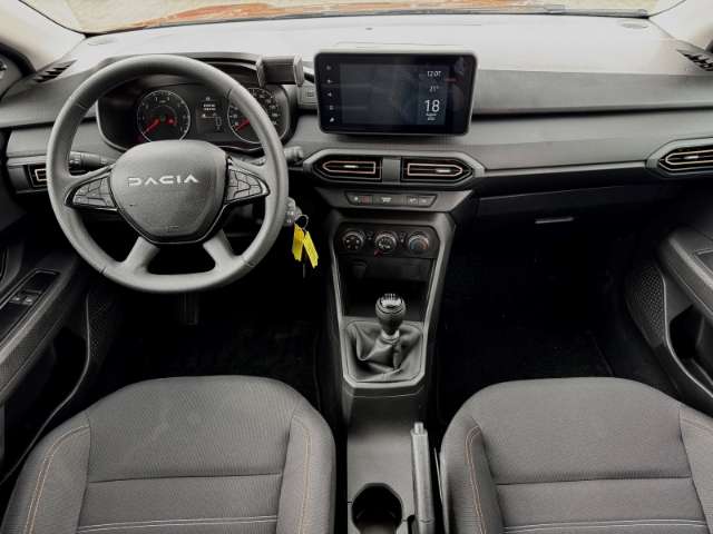 Fahrzeugbild eines Dacia Sandero