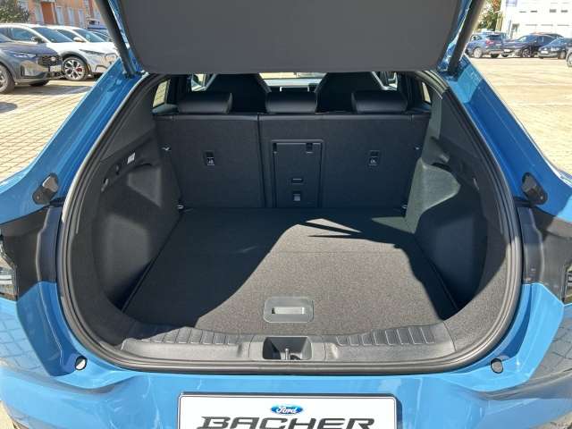 Fahrzeugbild eines Ford Capri