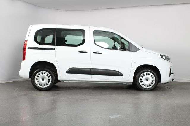 Fahrzeugbild eines Opel Combo