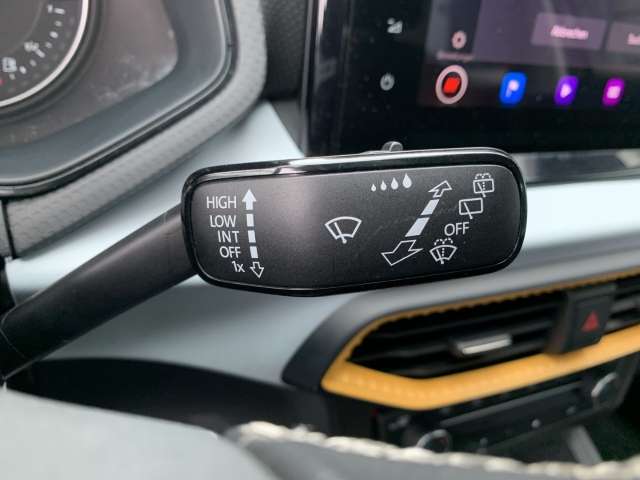 Fahrzeugbild eines SEAT Ibiza