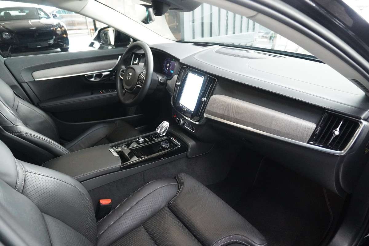 Fahrzeugbild eines Volvo V90