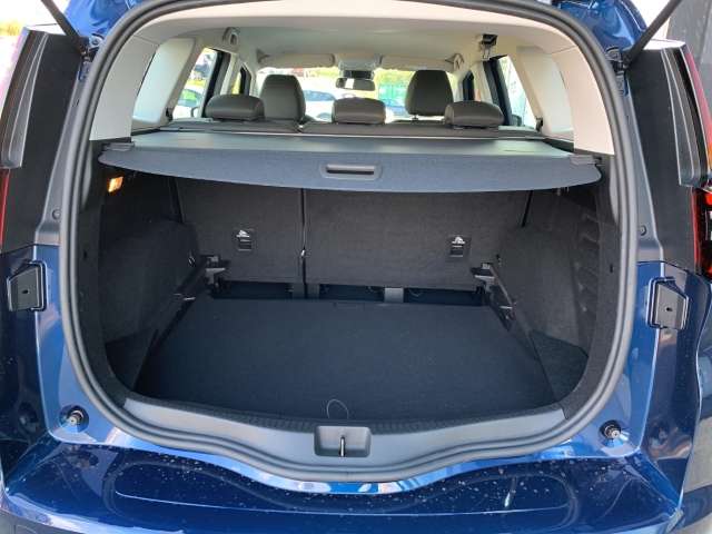 Fahrzeugbild eines Renault Grand Scénic
