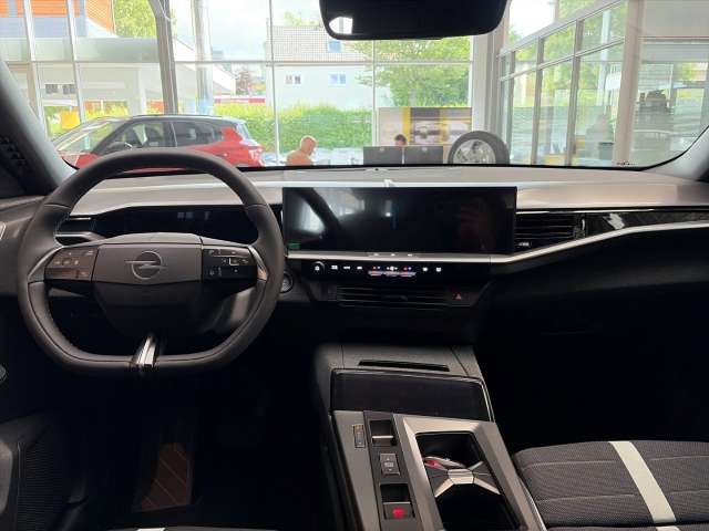 Fahrzeugbild eines Opel Grandland X