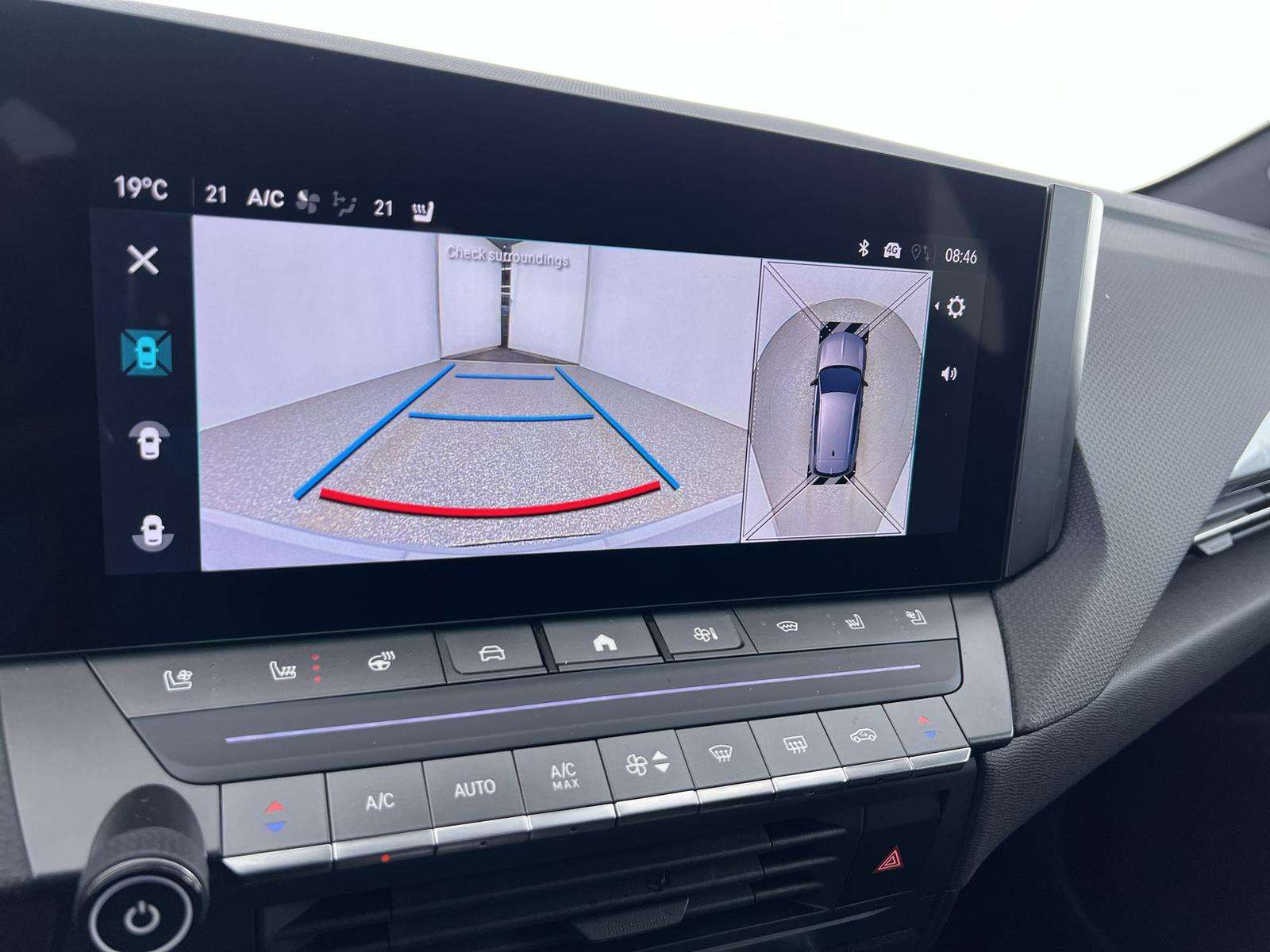 Fahrzeugbild eines Opel Astra