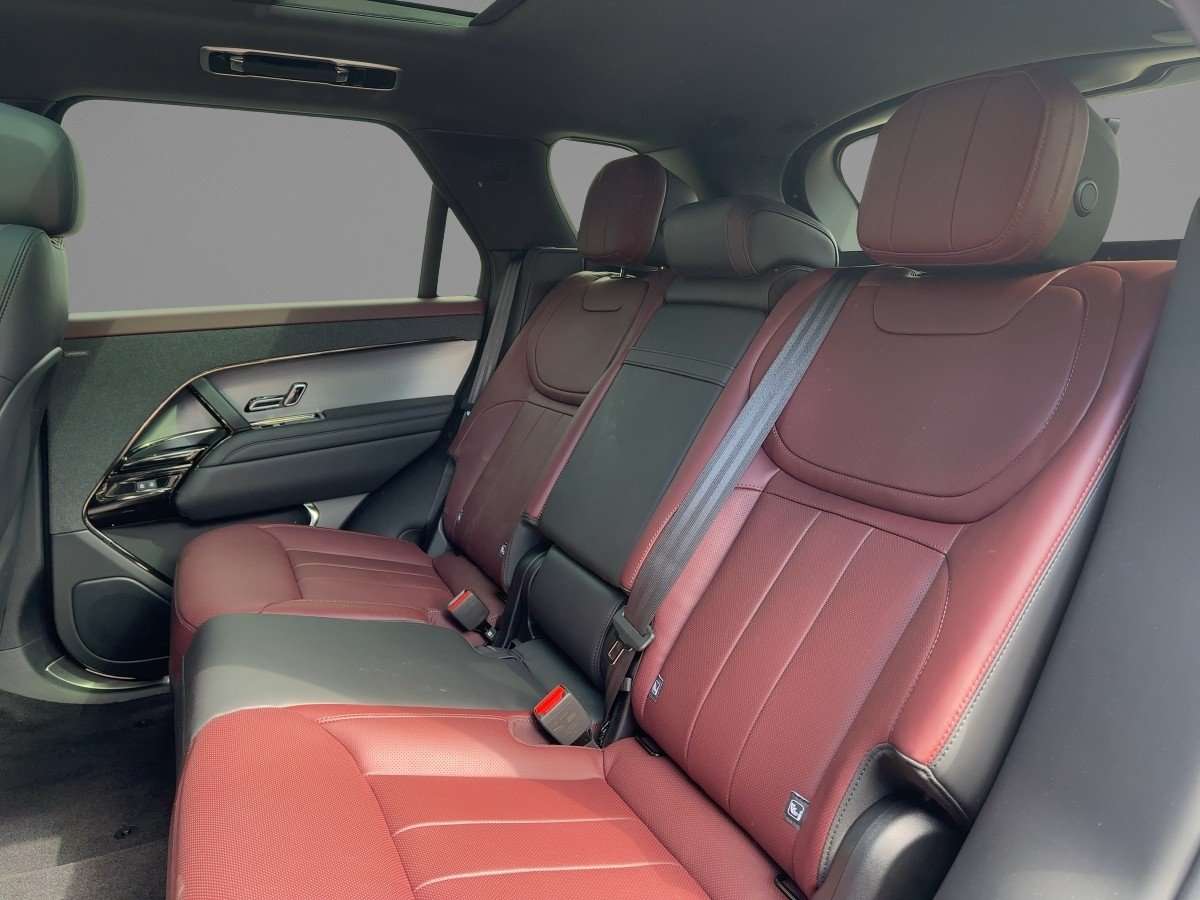 Fahrzeugbild eines Land Rover Range Rover Sport