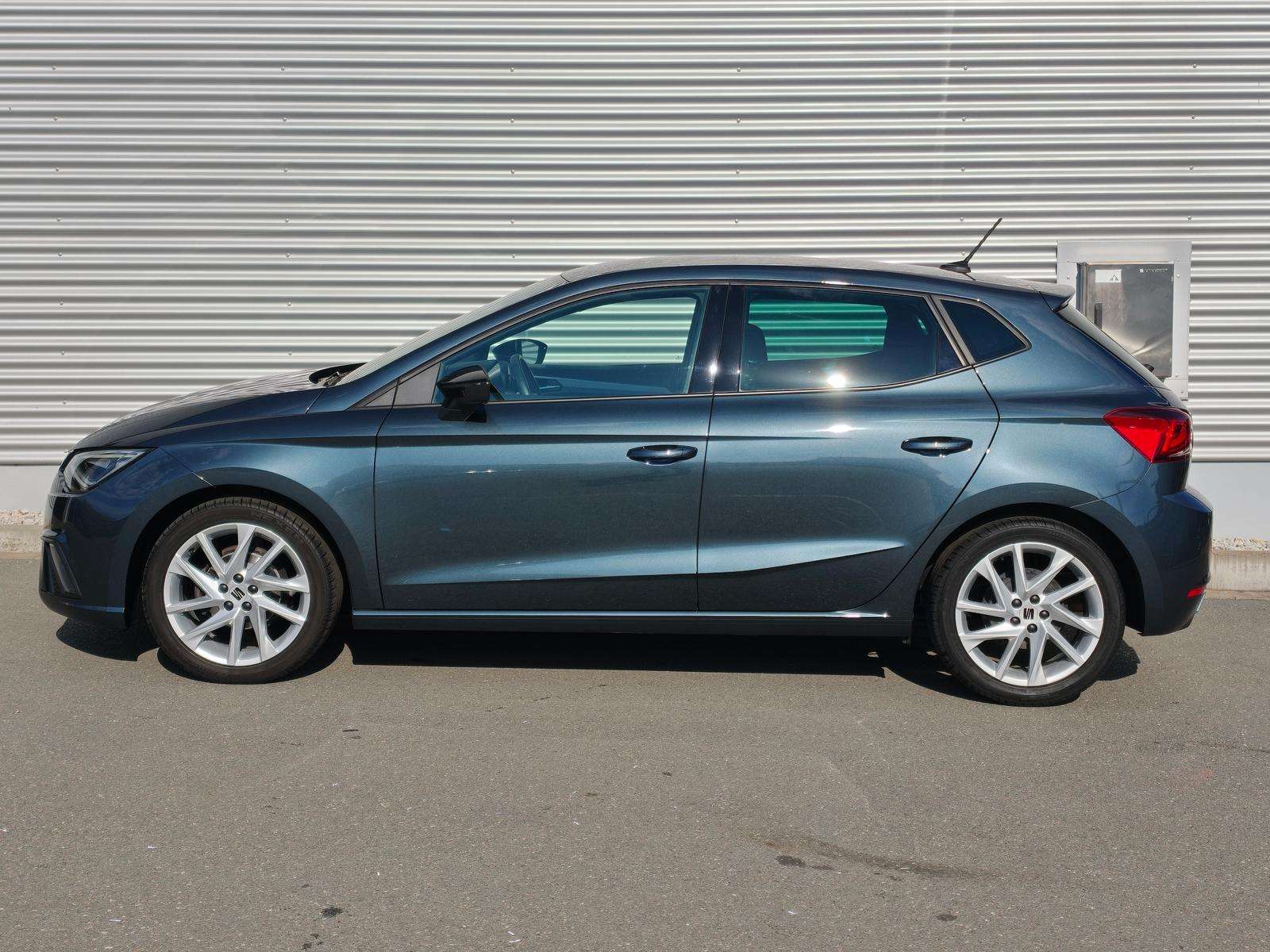 Fahrzeugbild eines SEAT Ibiza