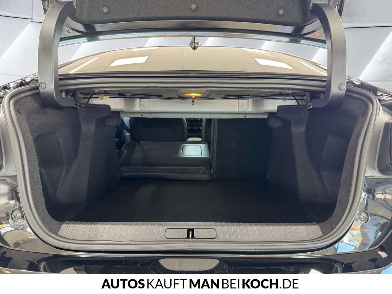 Fahrzeugbild eines Citroën C4 X
