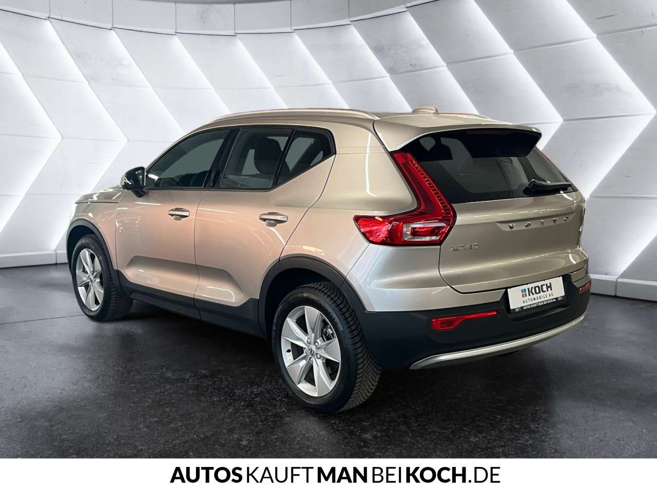 Fahrzeugbild eines Volvo XC40