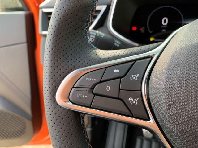 Fahrzeugbild eines Renault Clio