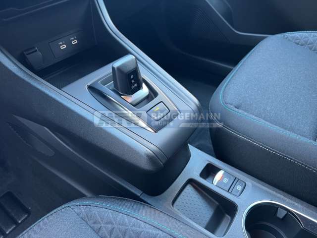 Fahrzeugbild eines Mitsubishi Grandis