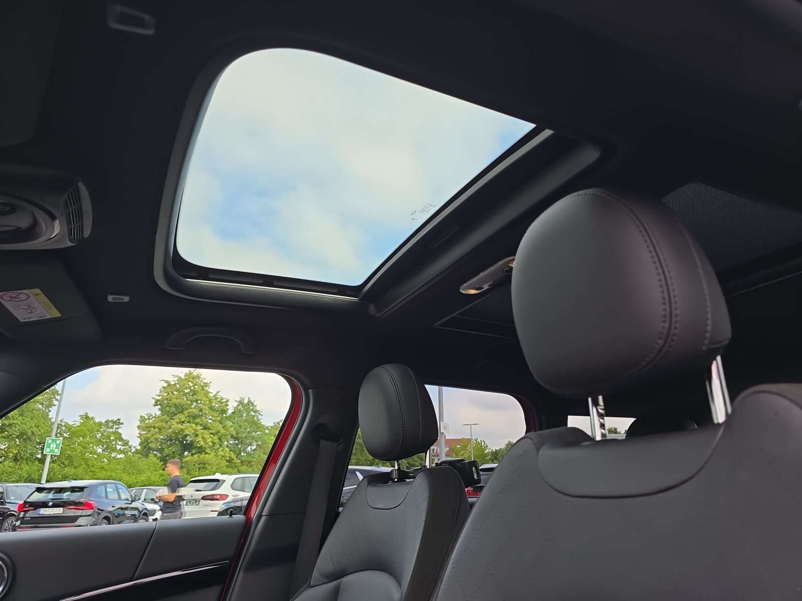 Fahrzeugbild eines MINI MINI