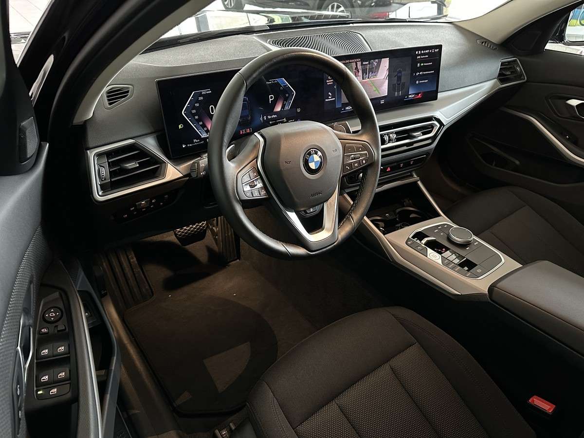 Fahrzeugbild eines BMW 3er-Reihe