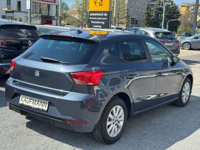 Fahrzeugbild eines SEAT Ibiza