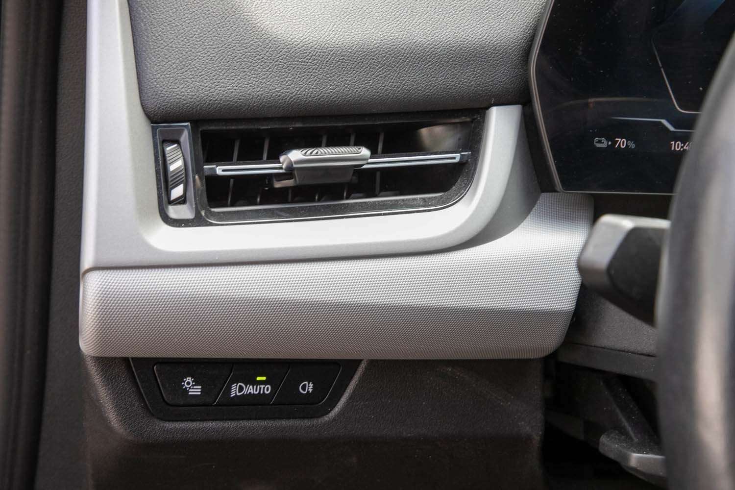 Fahrzeugbild eines BMW iX1