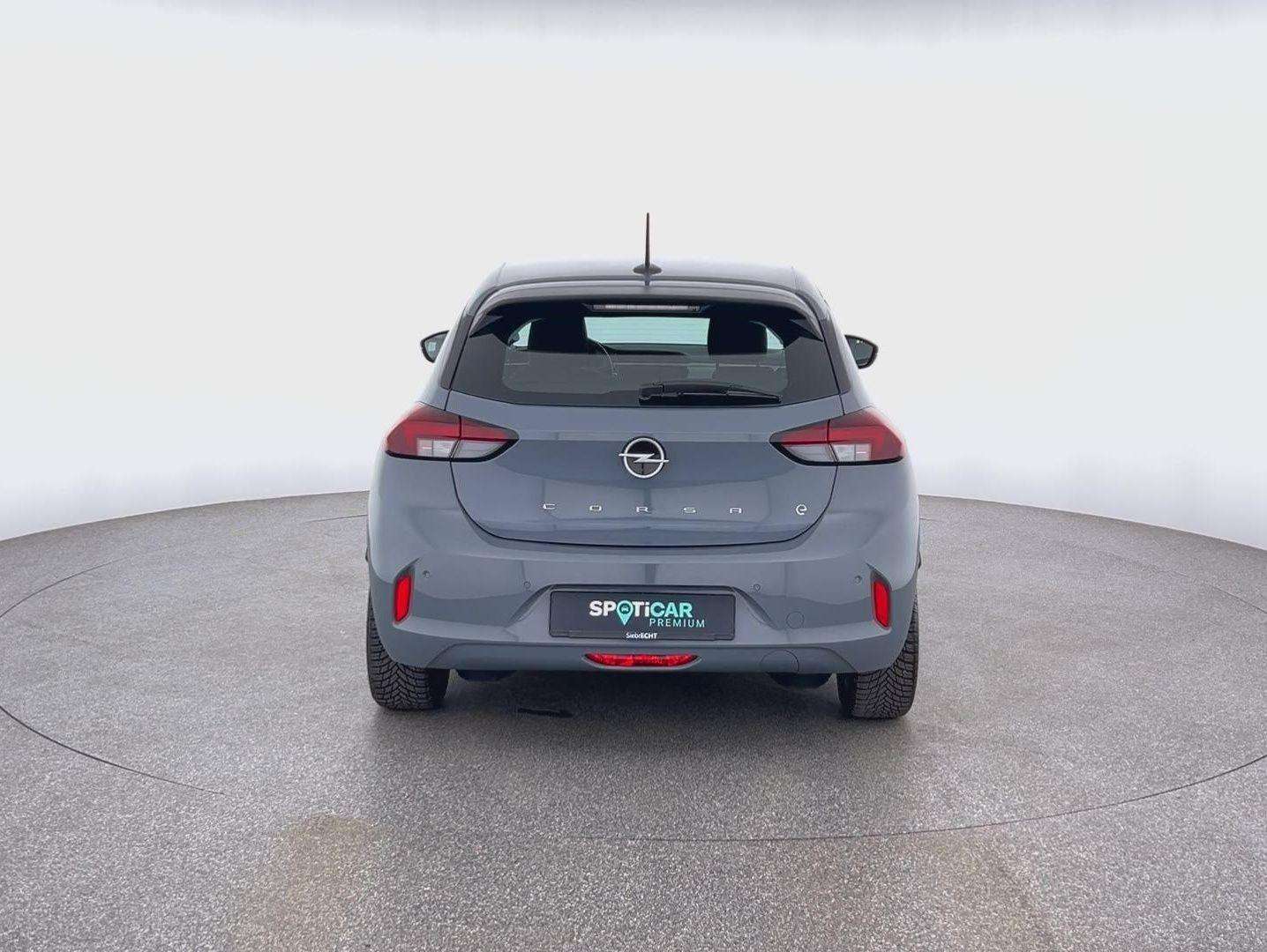 Fahrzeugbild eines Opel Corsa