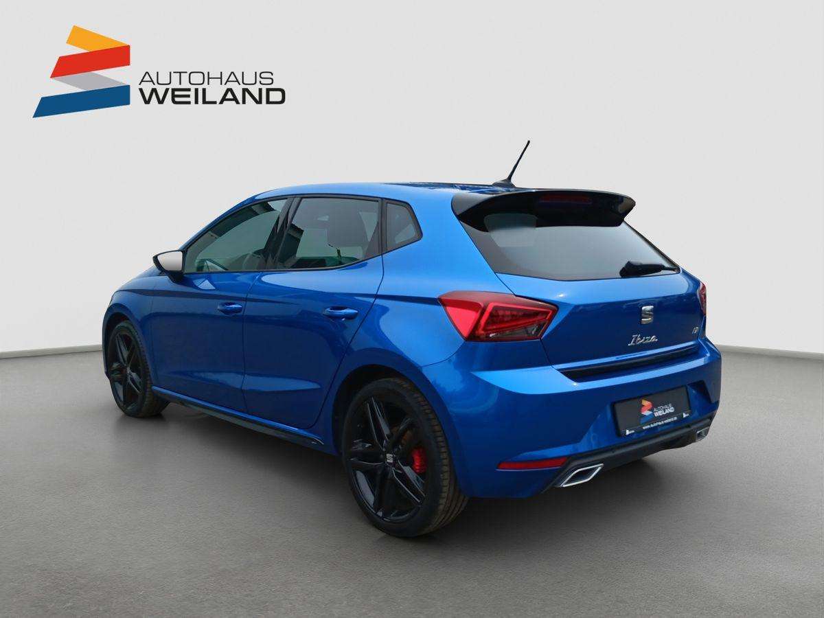 Fahrzeugbild eines SEAT Ibiza