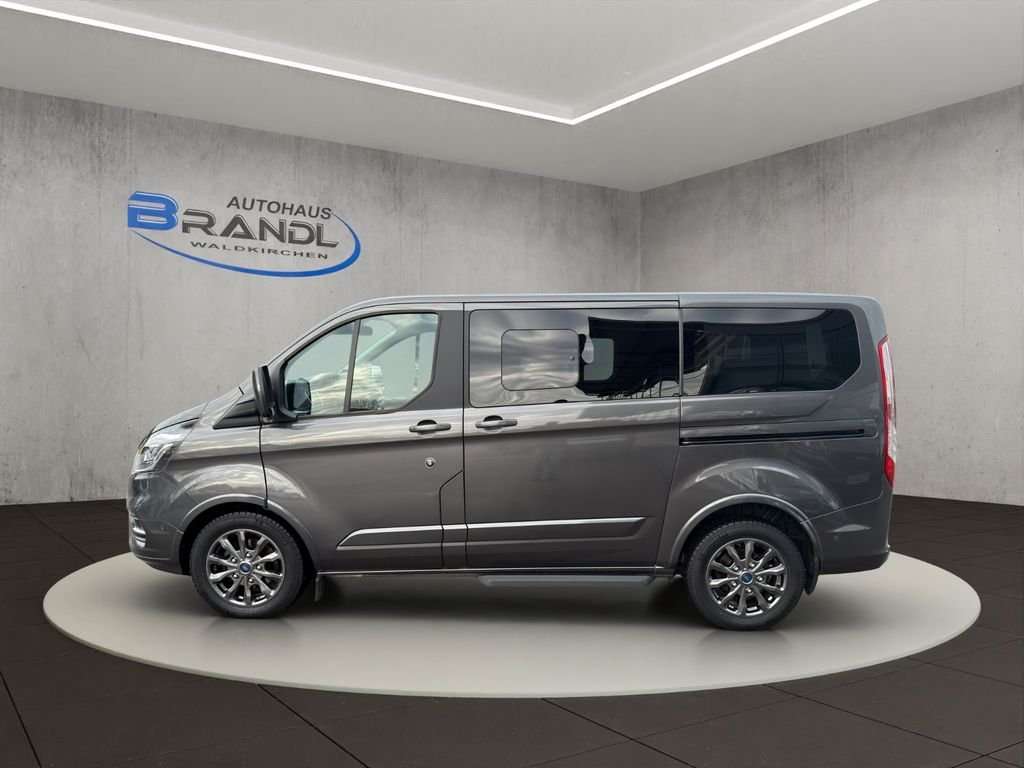 Fahrzeugbild eines Ford Tourneo Custom