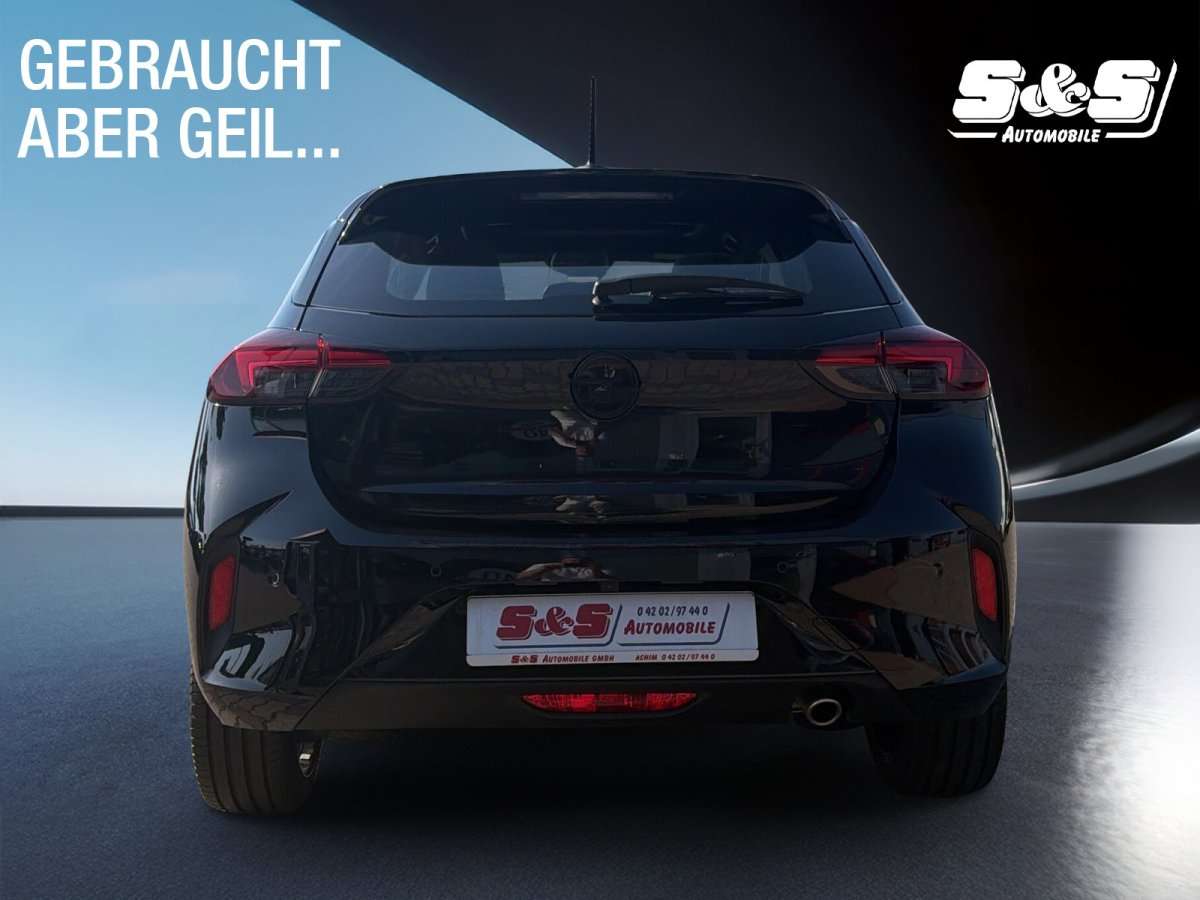Fahrzeugbild eines Opel Corsa