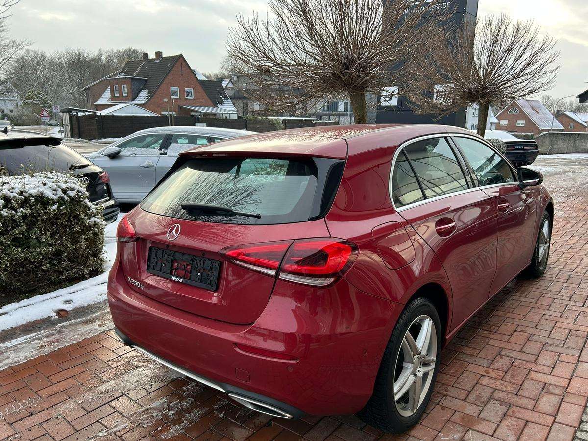 Fahrzeugbild eines Mercedes-Benz A-Klasse