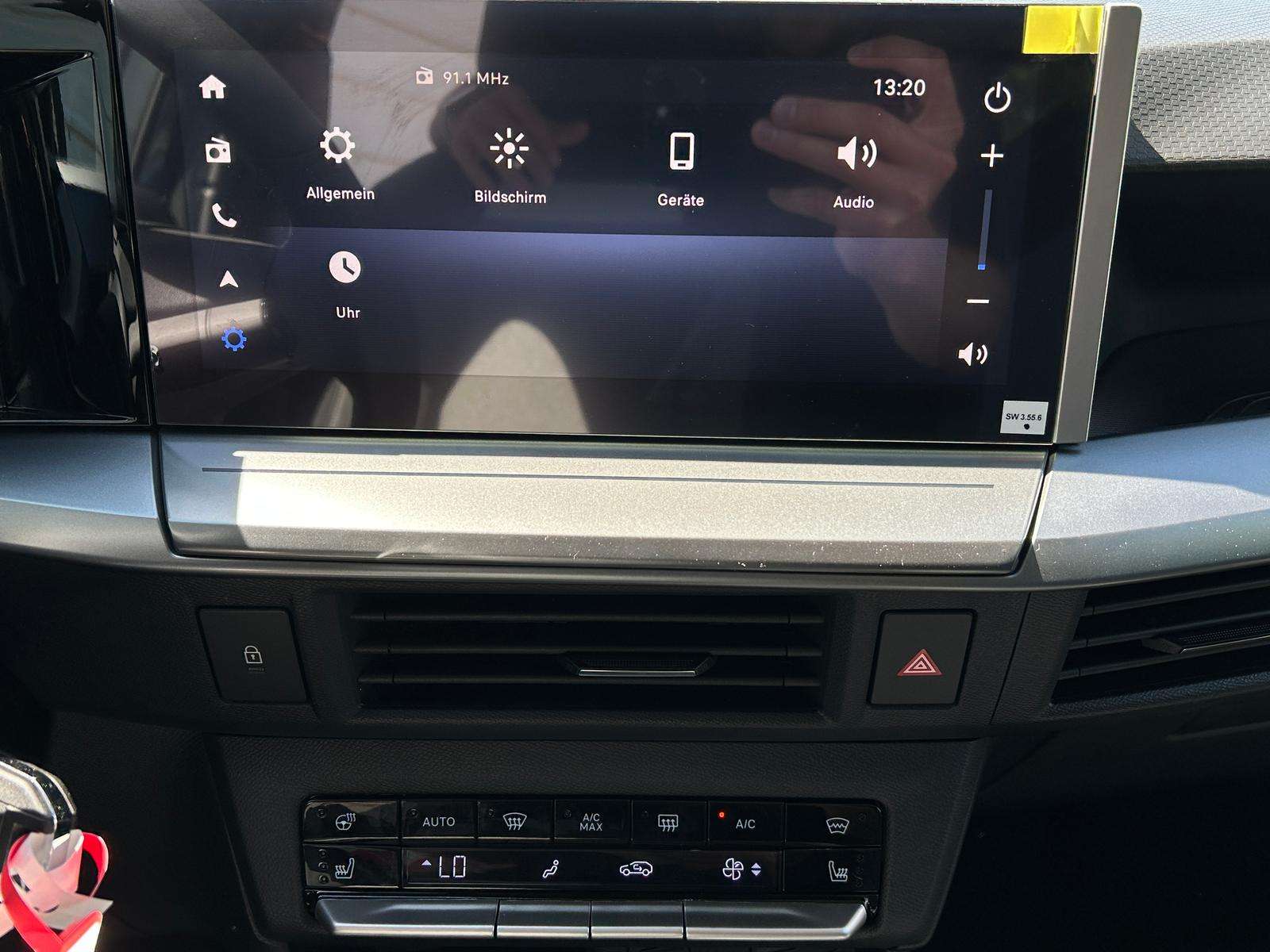 Fahrzeugbild eines Opel Frontera