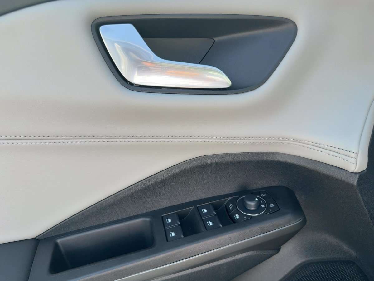 Fahrzeugbild eines Ford Puma Gen-E