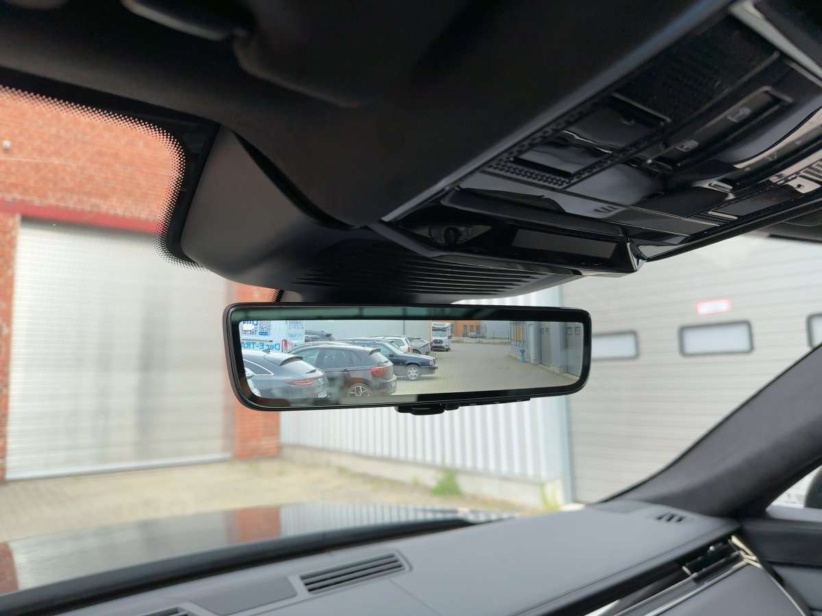 Fahrzeugbild eines Land Rover Range Rover Sport