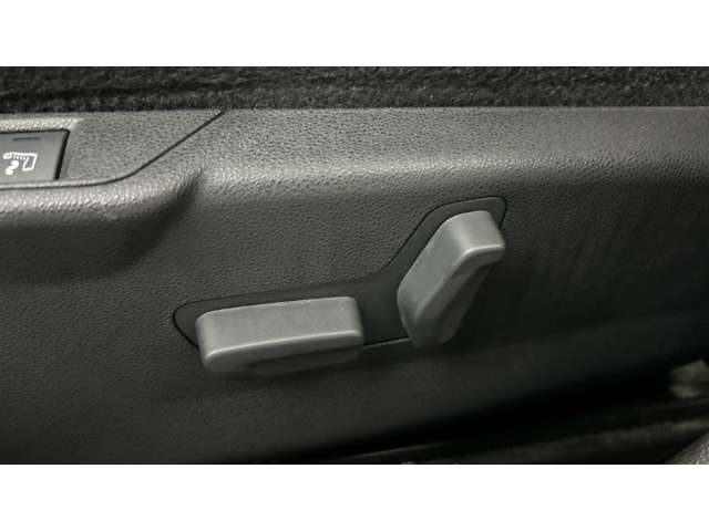 Fahrzeugbild eines Fiat 600 Elektro