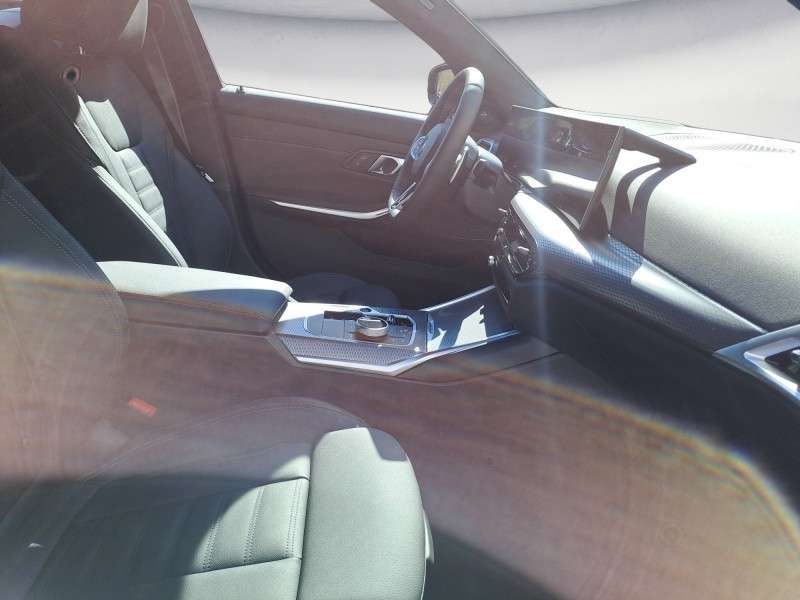 Fahrzeugbild eines BMW 3er-Reihe