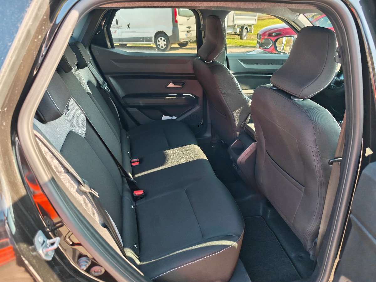 Fahrzeugbild eines Dacia Duster