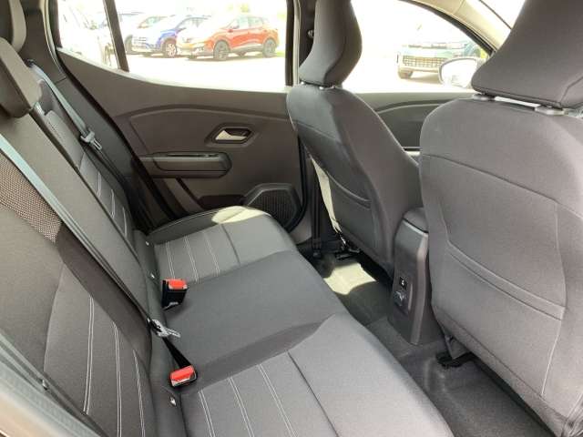 Fahrzeugbild eines Dacia Sandero