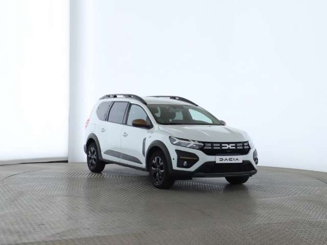 Fahrzeugbild eines Dacia Jogger