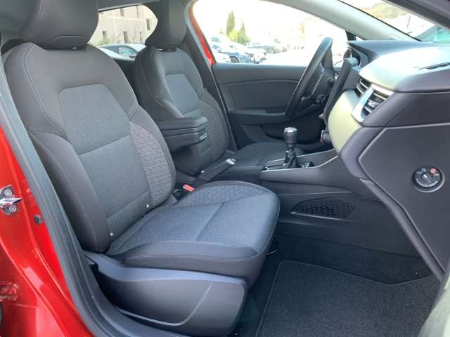 Fahrzeugbild eines Renault Clio