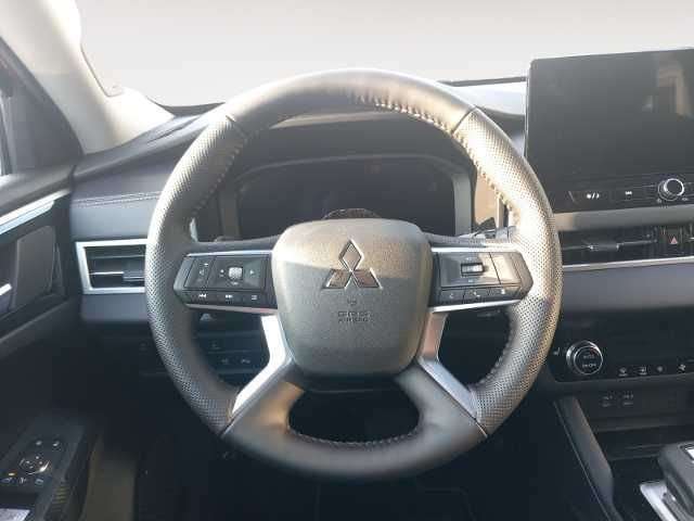 Fahrzeugbild eines Mitsubishi Outlander