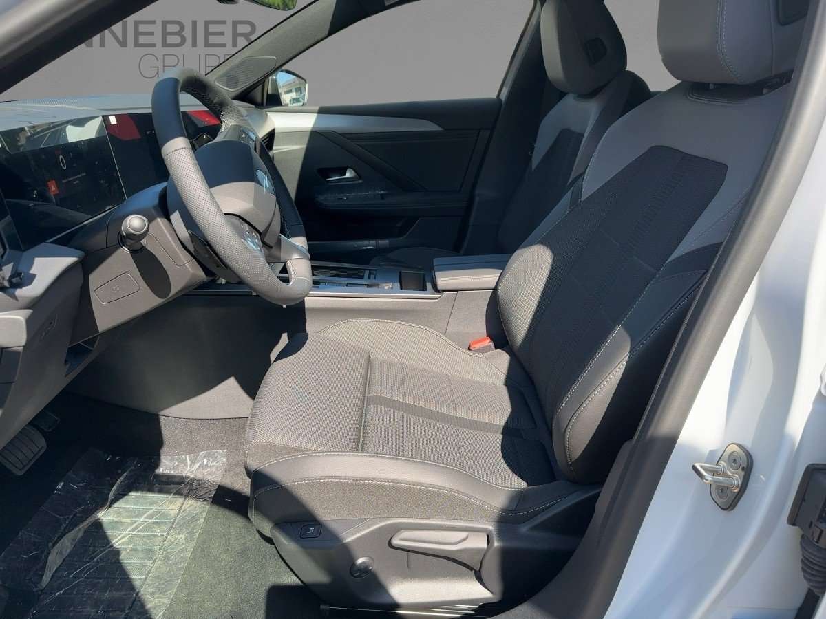 Fahrzeugbild eines Opel Astra