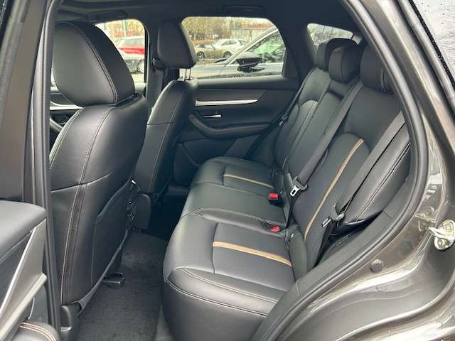 Fahrzeugbild eines Mazda CX-60