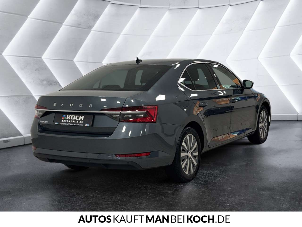 Fahrzeugbild eines Skoda Superb