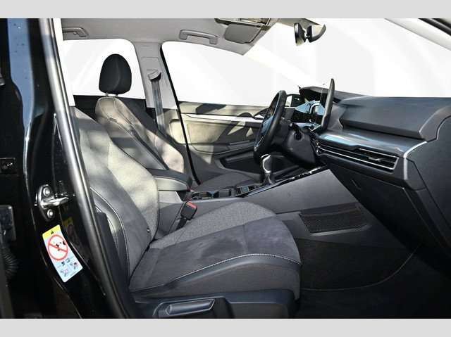 Fahrzeugbild eines Volkswagen Golf