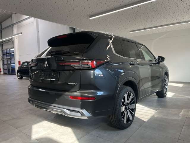 Fahrzeugbild eines Mitsubishi Outlander