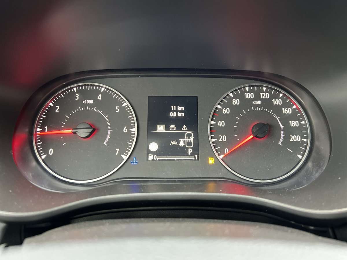 Fahrzeugbild eines Dacia Sandero