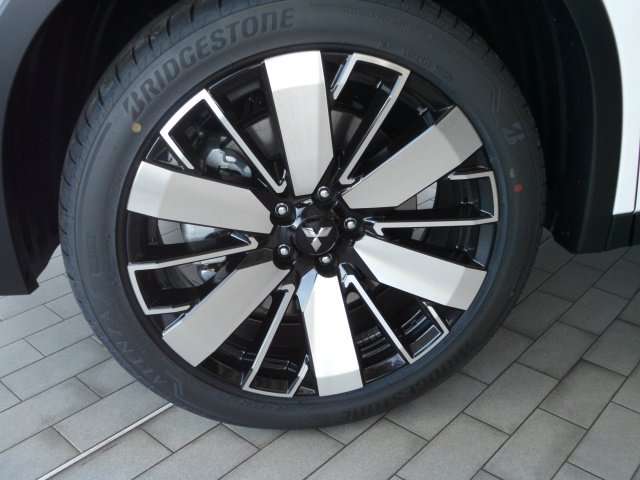 Fahrzeugbild eines Mitsubishi Outlander