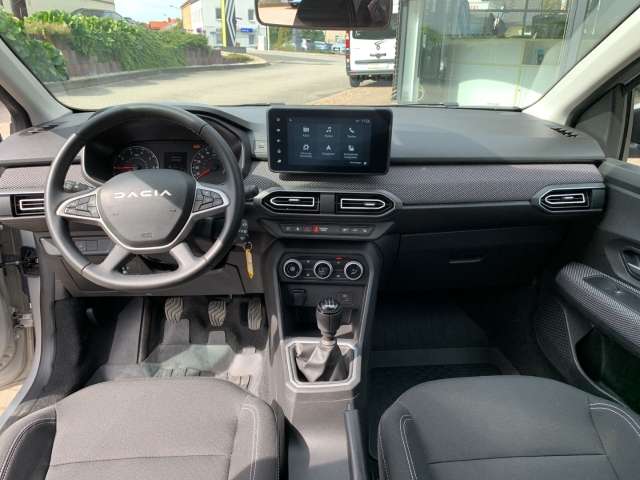 Fahrzeugbild eines Dacia Sandero