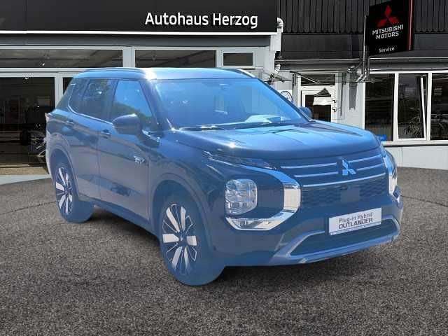 Fahrzeugbild eines Mitsubishi Outlander