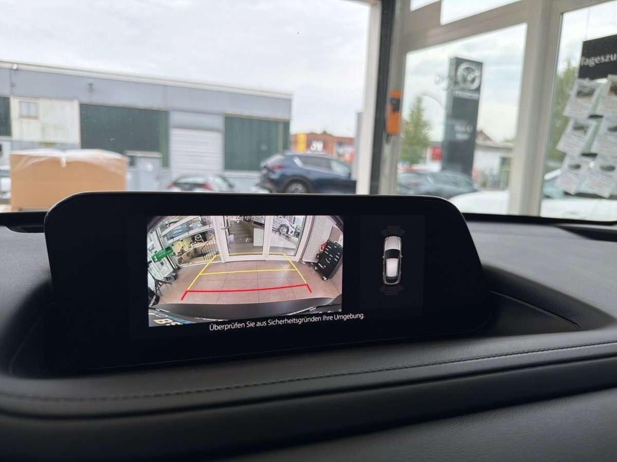 Fahrzeugbild eines Mazda CX-30