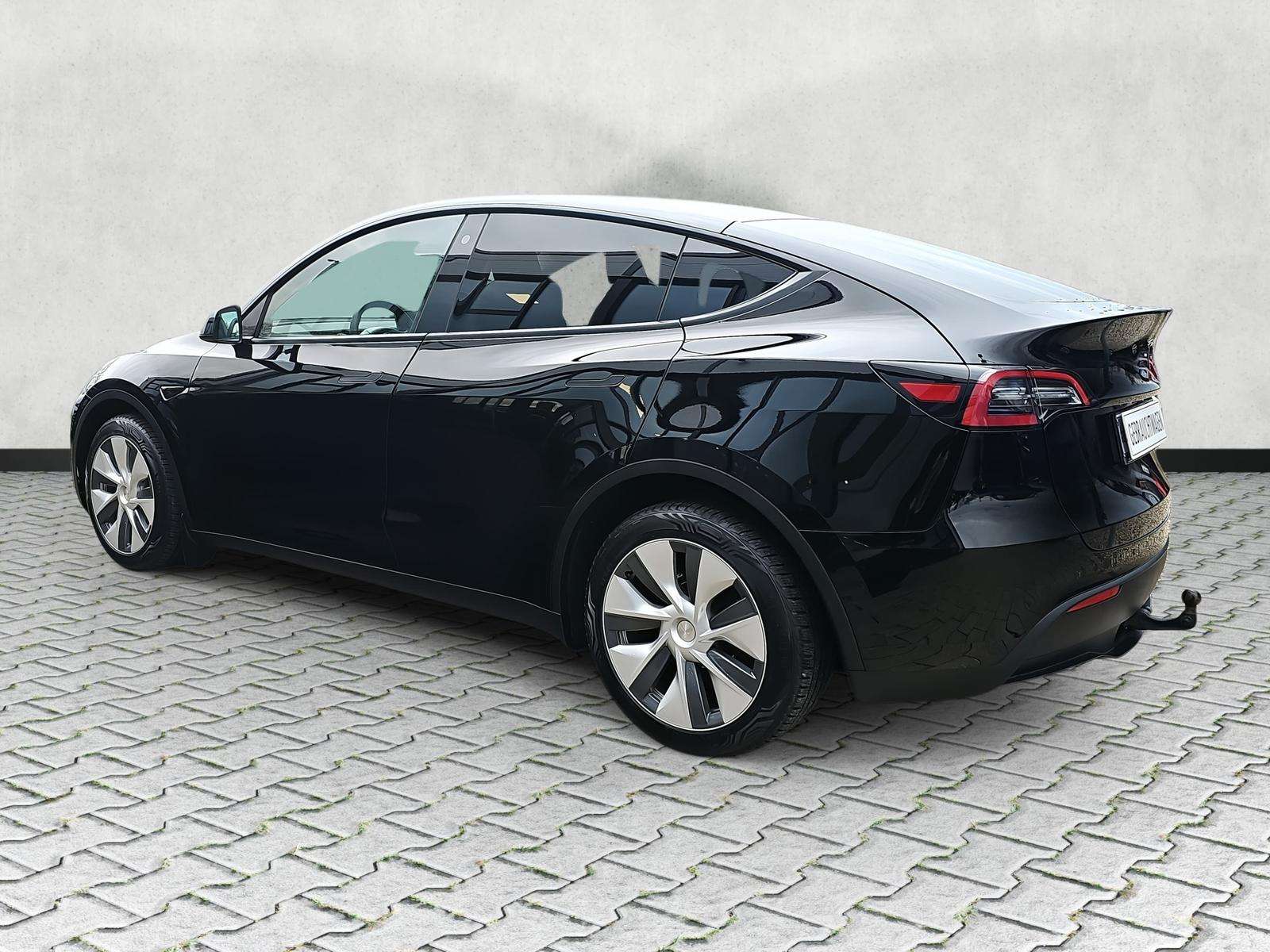 Fahrzeugbild eines TESLA Model Y