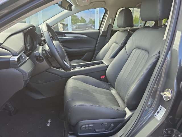 Fahrzeugbild eines Mazda Mazda6