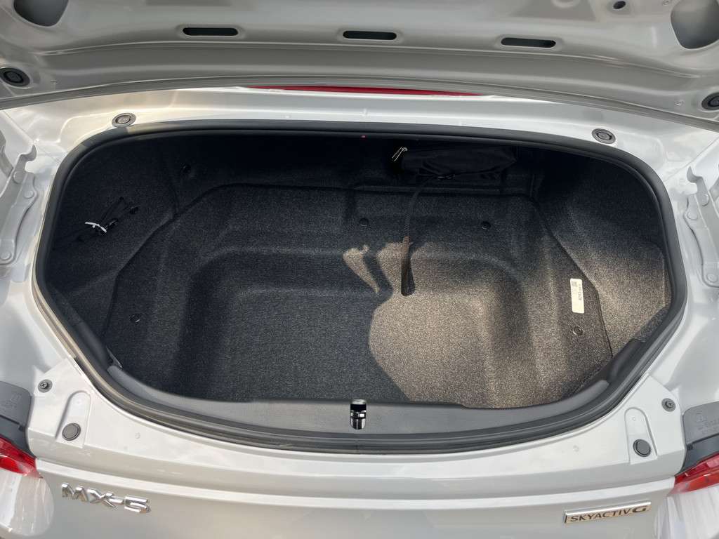 Fahrzeugbild eines Mazda MX-5