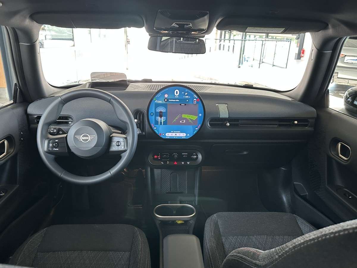 Fahrzeugbild eines MINI COOPER