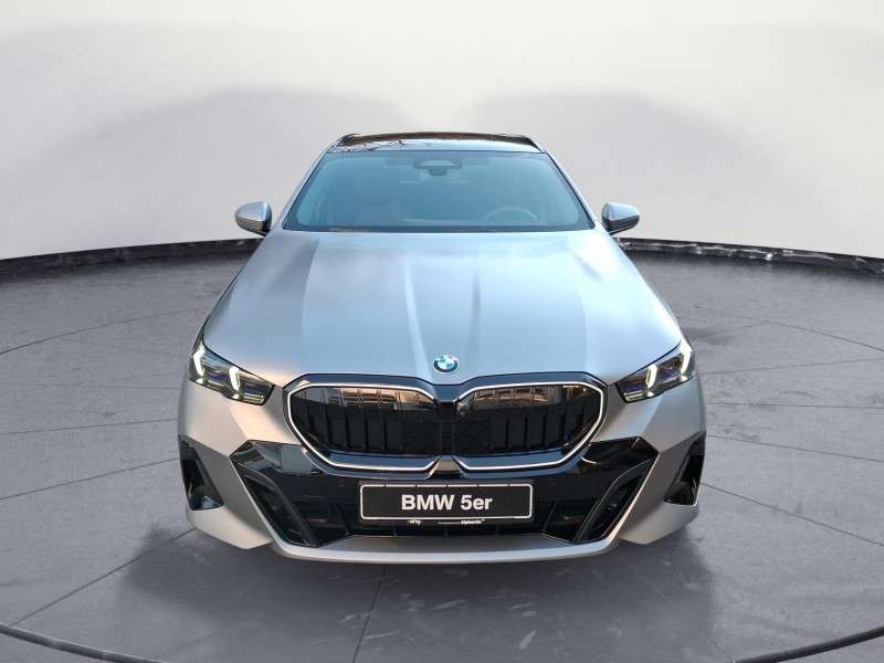 Fahrzeugbild eines BMW 5er-Reihe