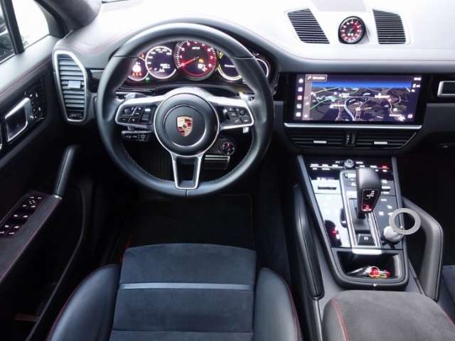 Fahrzeugbild eines Porsche Cayenne