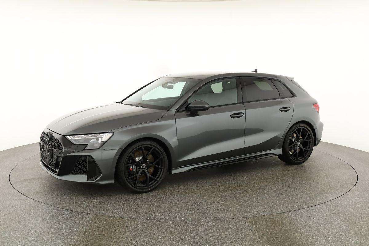 Fahrzeugbild eines Audi RS3